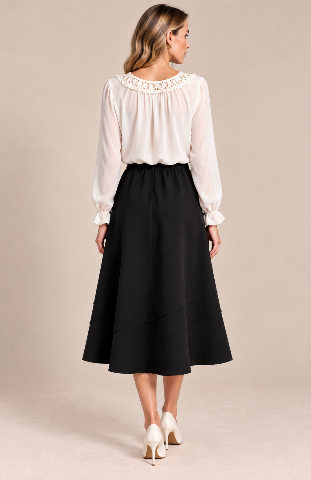 Black Lined Elasticated A-Line Skirt