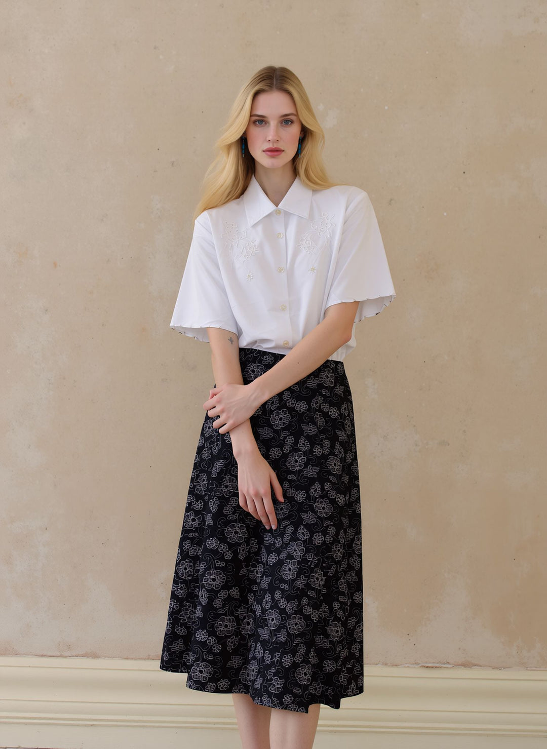 Monochrome Floral Pull On Elasticated Skirt