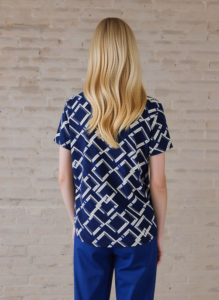 Navy Geometric Print Short Sleeve Top with Necklace