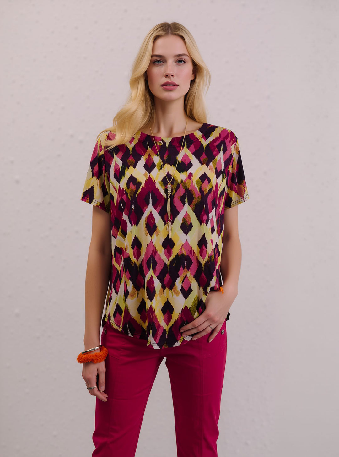 Pink Ikat Print Short Sleeve Top with Necklace