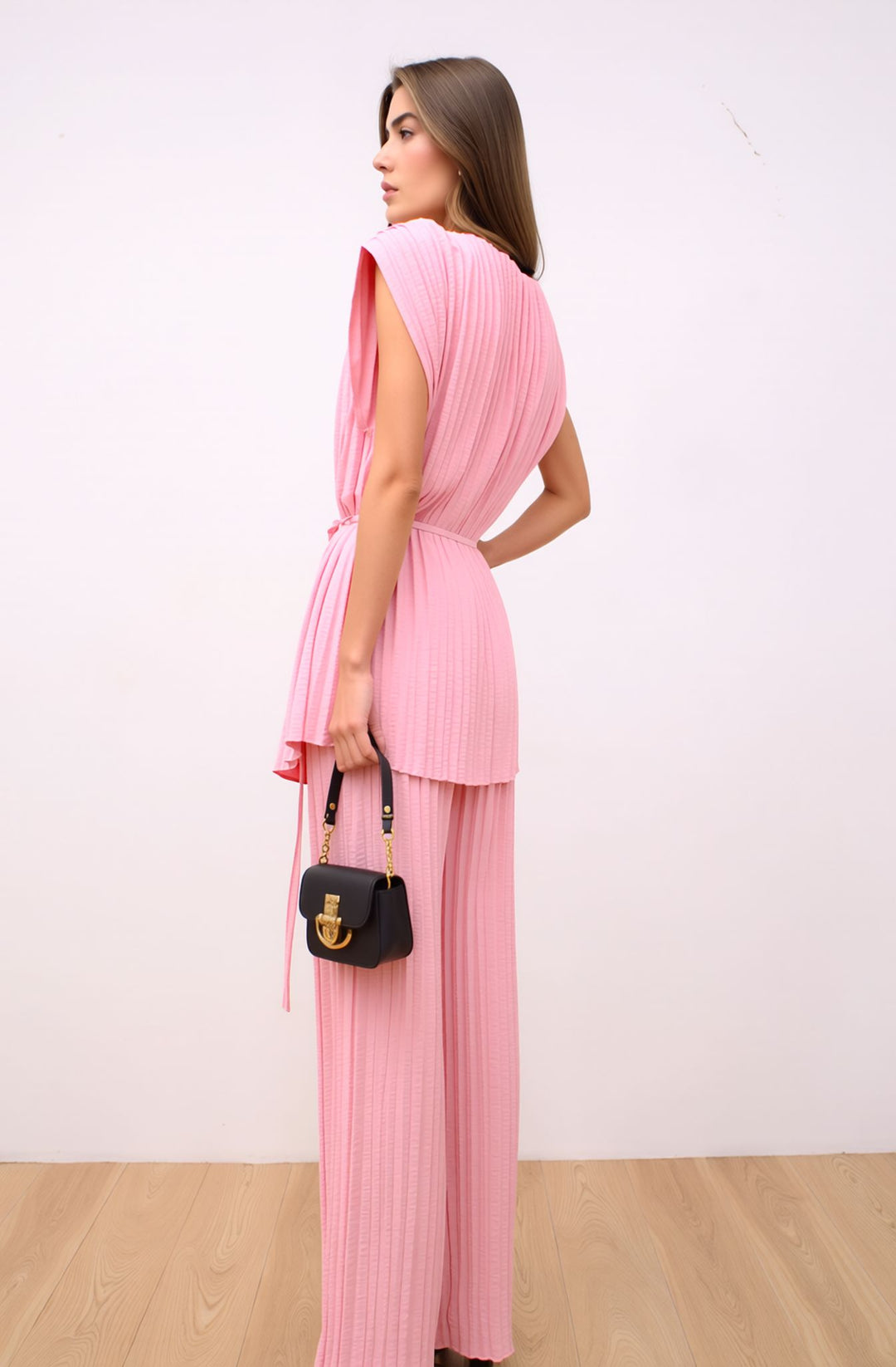 Pink Pleated Wide Leg Co-Ord Set Elegant Relaxed Fit Two Piece Outfit