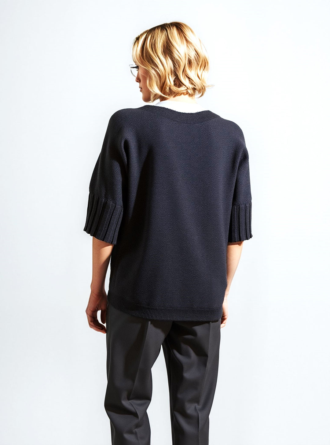 Elegant Black Knit Top - Short Sleeve Sweater