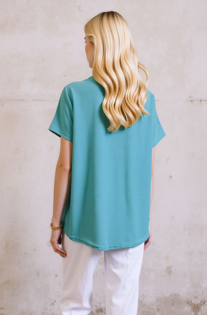 Teal Crew Neck Casual Short Sleeve Loose Fit Summer Top with Necklace