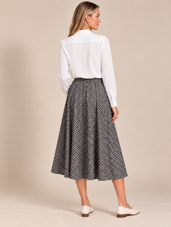 White & Black Geometric Print Pull On Elasticated Skirt