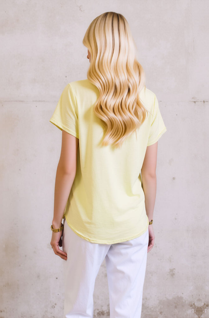 Yellow Crew Neck Casual Short Sleeve Loose Fit Summer Top with Necklace