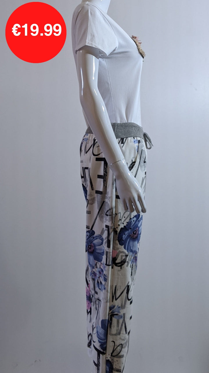 Cream Floral Print Pattern Trouser