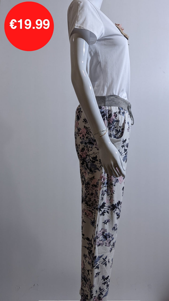 White Navy Floral Print Trouser